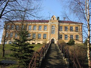 Tělocvična základní školy [Enlarge - new window]